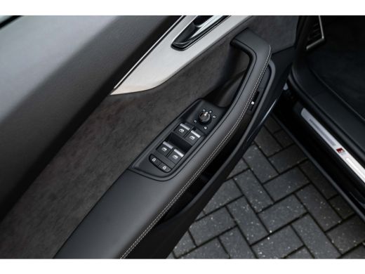 Audi Q8 55 TFSI e 290 kW / 394 pk tiptronic quattro Pro Line S | Adaptive air suspension sport | Adaptive... ActivLease financial lease