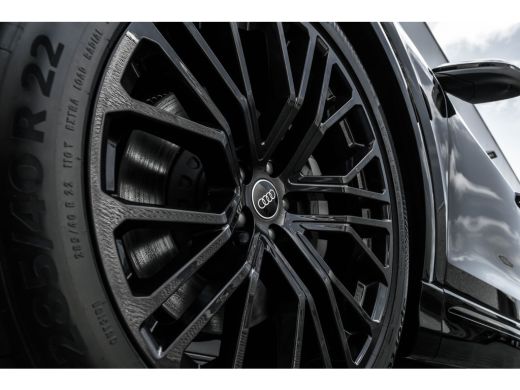 Audi Q8 55 TFSI e 290 kW / 394 pk tiptronic quattro Pro Line S | Adaptive air suspension sport | Adaptive... ActivLease financial lease