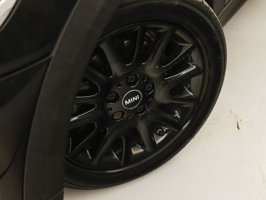 Mini One 1.5 Essential Black Sport (VIRTUAL COCKPIT, BLACK PACK, APPLE CARPLAY, GROOT NAVI, UNION JACK ACH... ActivLease financial lease