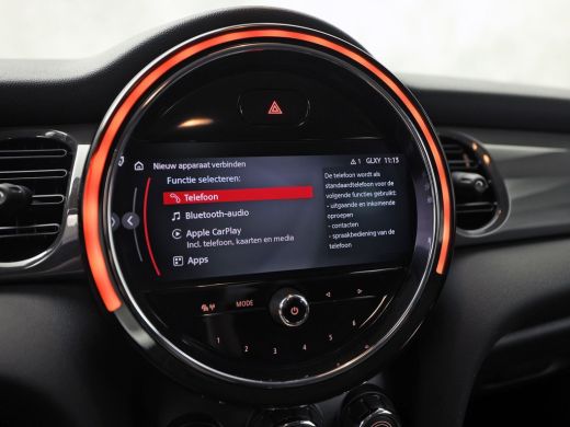 Mini One 1.5 Essential Black Sport (VIRTUAL COCKPIT, BLACK PACK, APPLE CARPLAY, GROOT NAVI, UNION JACK ACH... ActivLease financial lease