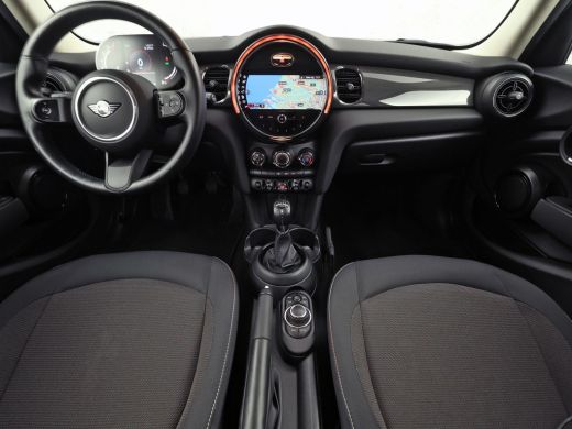 Mini One 1.5 Essential Black Sport (VIRTUAL COCKPIT, BLACK PACK, APPLE CARPLAY, GROOT NAVI, UNION JACK ACH... ActivLease financial lease