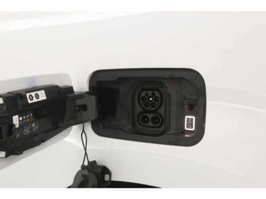 Opel Combo-e 50 kWh 136PK | Snelladen | SOH 98% | 3 Zits | Airco | Camera | Carplay | Cruise | Navi | Parkeers... ActivLease financial lease