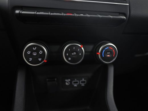 Renault Clio 1.0 TCe 90 Equilibre (APPLE CARPLAY, GROOT NAVI, CRUISE, SPORTSTOELEN, LANE ASSIST, NIEUWE APK, N... ActivLease financial lease