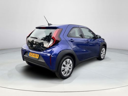 Toyota Aygo X 1.0 VVT-i MT Play **ADAPTIEF CRUISE CONTROL/ APPLE CARPLAY/ PARKEERCAMERA** ActivLease financial lease