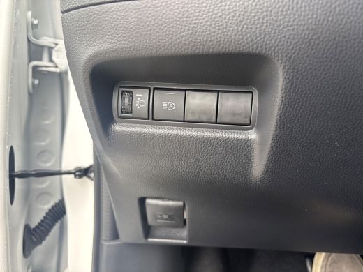 Toyota Aygo X Hybrid 115 play Go Pack ActivLease financial lease
