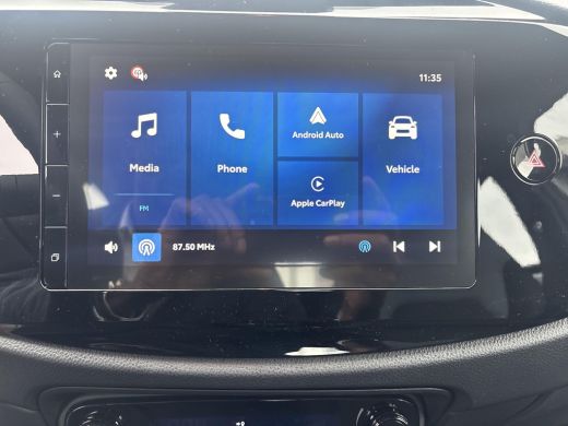 Toyota Aygo X Hybrid 115 play Go Pack ActivLease financial lease