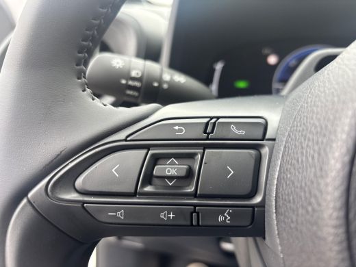 Toyota Aygo X Hybrid 115 play Go Pack ActivLease financial lease