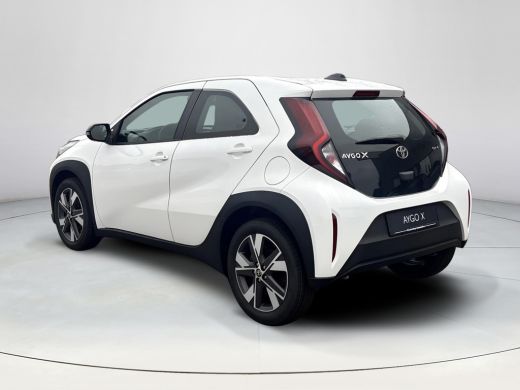 Toyota Aygo X Hybrid 115 play Go Pack ActivLease financial lease