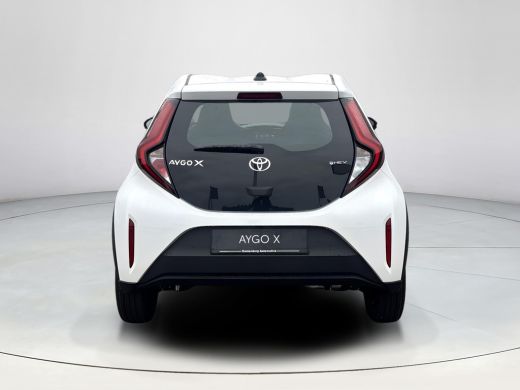 Toyota Aygo X Hybrid 115 play Go Pack ActivLease financial lease