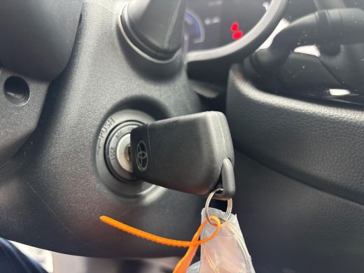 Toyota Aygo X Hybrid 115 play Go Pack ActivLease financial lease