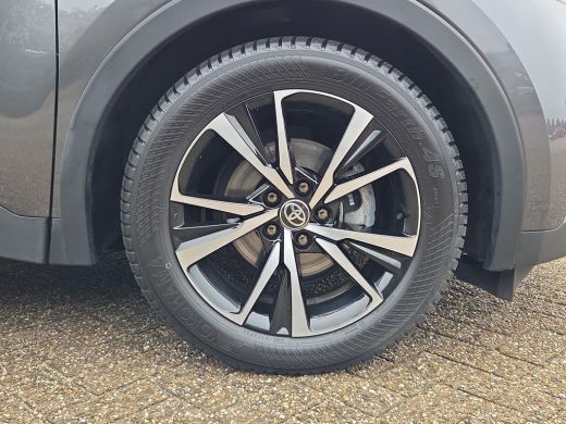 Toyota C-HR 1.8 Hybrid 140 Dynamic | Apple CarPlay | All Season banden | Rijklaar incl. garantie | ActivLease financial lease