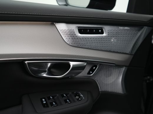 Volvo  XC90 T8 Recharge AWD Ultra Black Edition Executive | Full Options | Luchtvering | Bowers & Wilkins | 3... ActivLease financial lease