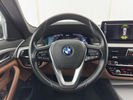 BMW 5 Serie Touring 530e Business Edition Plus (Plug-in) (INCL-BTW) *LEATHER | FULL-LED | MEMORY-PACK | HEATE... ActivLease financial lease