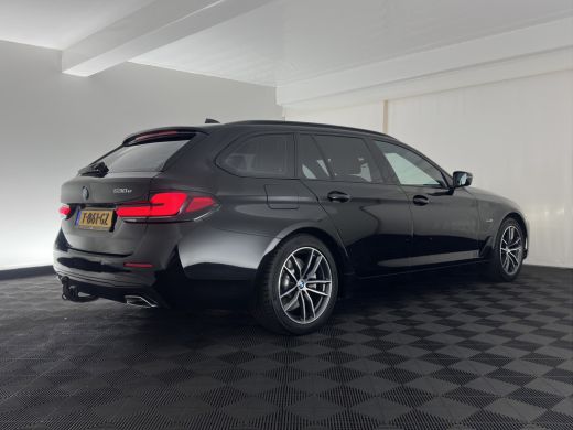 BMW 5 Serie Touring 530e Business Edition Plus (Plug-in) (INCL-BTW) *LEATHER | FULL-LED | MEMORY-PACK | HEATE... ActivLease financial lease