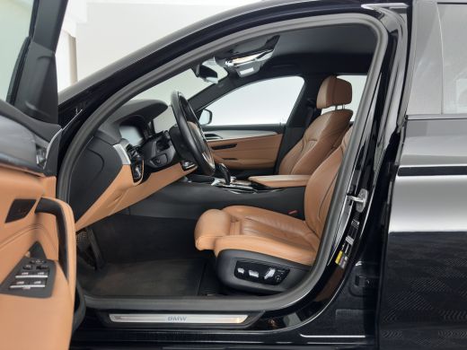 BMW 5 Serie Touring 530e Business Edition Plus (Plug-in) (INCL-BTW) *LEATHER | FULL-LED | MEMORY-PACK | HEATE... ActivLease financial lease