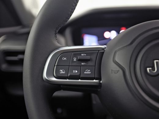 Jeep Avenger 1.2 Altitude Sports (VIRTUAL COCKPIT, APPLE CARPLAY, GROOT NAVI, 360 CAMERA, SPORTSTOELEN, ADAPTI... ActivLease financial lease