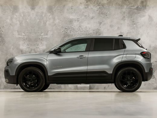 Jeep Avenger 1.2 Altitude Sports (VIRTUAL COCKPIT, APPLE CARPLAY, GROOT NAVI, 360 CAMERA, SPORTSTOELEN, ADAPTI... ActivLease financial lease