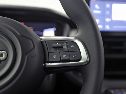 Jeep Avenger 1.2 Altitude Sports (VIRTUAL COCKPIT, APPLE CARPLAY, GROOT NAVI, 360 CAMERA, SPORTSTOELEN, ADAPTI... ActivLease financial lease