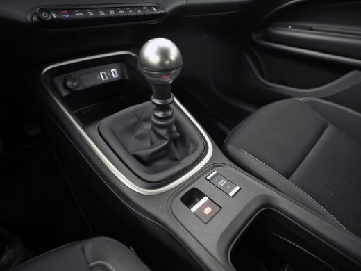 Jeep Avenger 1.2 Altitude Sports (VIRTUAL COCKPIT, APPLE CARPLAY, GROOT NAVI, 360 CAMERA, SPORTSTOELEN, ADAPTI... ActivLease financial lease