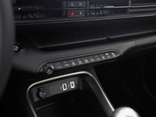 Jeep Avenger 1.2 Altitude Sports (VIRTUAL COCKPIT, APPLE CARPLAY, GROOT NAVI, 360 CAMERA, SPORTSTOELEN, ADAPTI... ActivLease financial lease