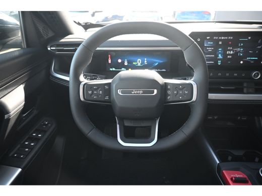 Jeep Compass First Edition 74 kWh Tot 8 Jaar Garantie! 99%SOH! | Premium + Convenience Pack | Warmtepomp | Mas... ActivLease financial lease