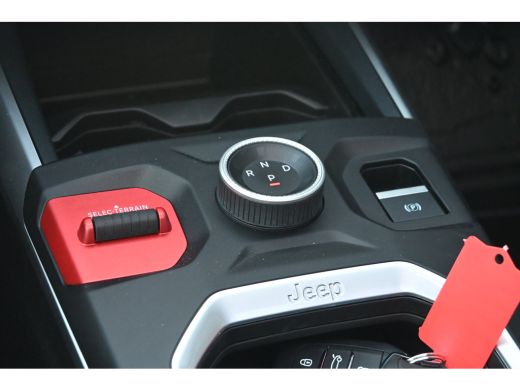 Jeep Compass First Edition 74 kWh Tot 8 Jaar Garantie! 99%SOH! | Premium + Convenience Pack | Warmtepomp | Mas... ActivLease financial lease
