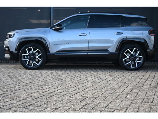 Jeep Compass First Edition 74 kWh Tot 8 Jaar Garantie! 99%SOH! | Premium + Convenience Pack | Warmtepomp | Mas... ActivLease financial lease