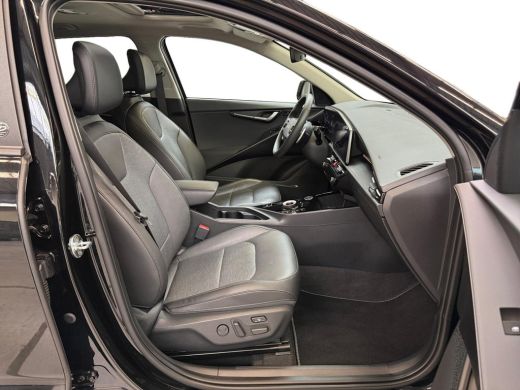 Kia Niro 1.6 GDi PHEV ExecutiveLine I Schuifdak I Leder I Memory I Camera I Navi I Elek. Stoelen ActivLease financial lease