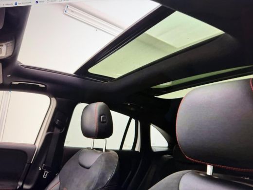 Mercedes-Benz EQA 250 Business Solution AMG 67 kWh | Elektrisch glazen panorama-dak | Voorstoelen verwarmd | Keyles... ActivLease financial lease