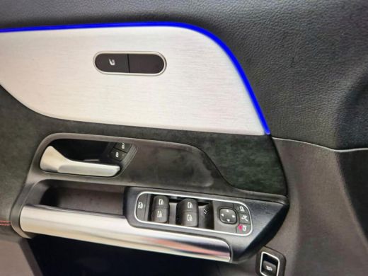 Mercedes-Benz EQA 250 Business Solution AMG 67 kWh | Elektrisch glazen panorama-dak | Voorstoelen verwarmd | Keyles... ActivLease financial lease