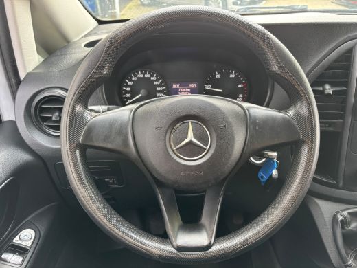 Mercedes-Benz Vito 111 CDI Lang | Trekhaak | 3 Zitplaatsen | Bluetooth | Airco ActivLease financial lease