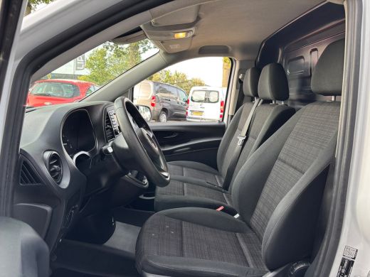 Mercedes-Benz Vito 111 CDI Lang | Trekhaak | 3 Zitplaatsen | Bluetooth | Airco ActivLease financial lease