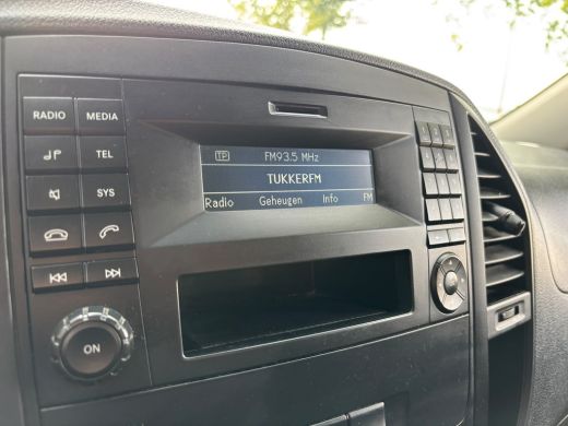 Mercedes-Benz Vito 111 CDI Lang | Trekhaak | 3 Zitplaatsen | Bluetooth | Airco ActivLease financial lease