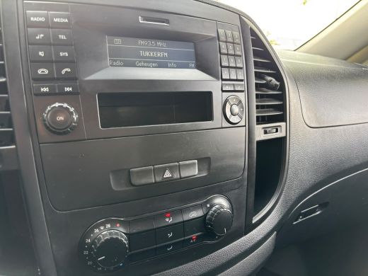 Mercedes-Benz Vito 111 CDI Lang | Trekhaak | 3 Zitplaatsen | Bluetooth | Airco ActivLease financial lease