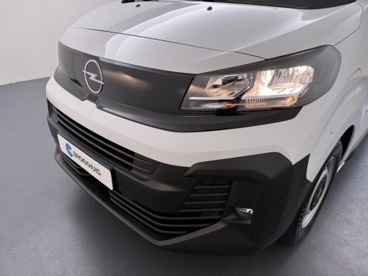 Opel Vivaro-e Electric L2 | ND | Elektrisch bedienbare en verwarmde buitenspiegels | Ge&iuml;soleerde comfort scheid... ActivLease financial lease