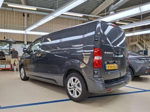Opel Vivaro-e L2 75 kWh | 11 kW boordlader | Comfort Pakket | Elektrisch bedienbare en verwarmde buitenspiegels ActivLease financial lease