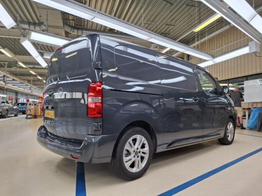 Opel Vivaro-e L2 75 kWh | 11 kW boordlader | Comfort Pakket | Elektrisch bedienbare en verwarmde buitenspiegels ActivLease financial lease