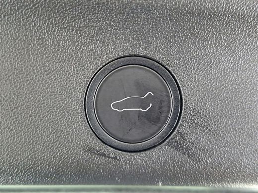 Tesla Model Y RWD 58 kWh | Panoramadak | Voorstoelen verwarmd | Keyless | Dodehoek detectie | Cruise control ad... ActivLease financial lease