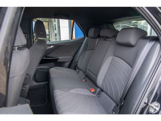 Volkswagen ID.3 Pro 59 kWh | Apple Carplay/Android Auto | Cruise Control Adaptief | Climate | DAB | Parkeersensor... ActivLease financial lease