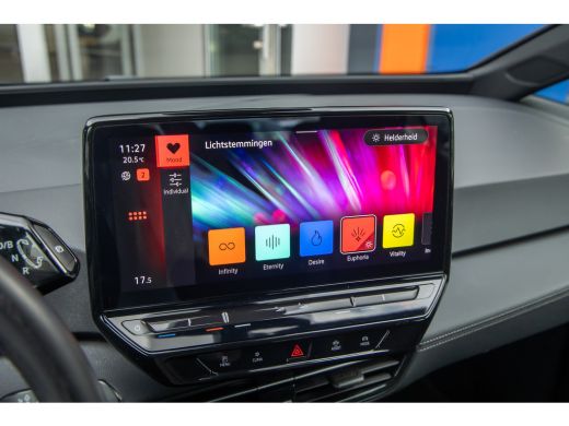 Volkswagen ID.3 Pro 59 kWh | Apple Carplay/Android Auto | Cruise Control Adaptief | Climate | DAB | Parkeersensor... ActivLease financial lease