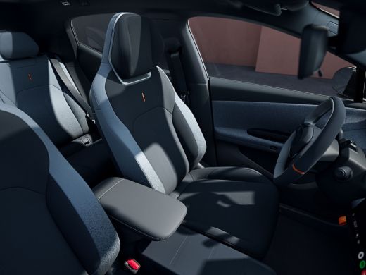 Lynk & Co 02 Business Edition 66 kWh | 11 kW lader | Achteruitrijcamera | Apple Carplay/Android Auto|telefooni... ActivLease financial lease