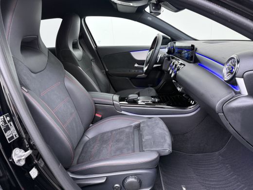 Mercedes-Benz A-Klasse 180 AMG line | Night Sfeer ActivLease financial lease