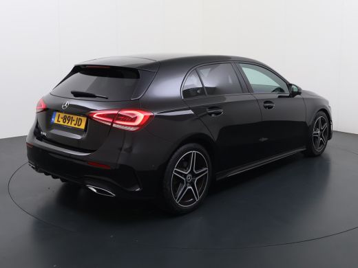 Mercedes-Benz A-Klasse 180 AMG line | Night Sfeer ActivLease financial lease