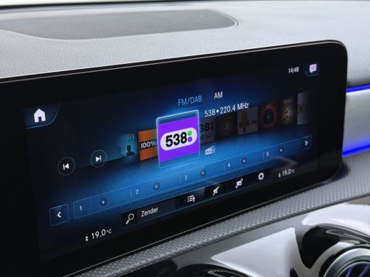 Mercedes-Benz A-Klasse 180 AMG line | Night Sfeer ActivLease financial lease