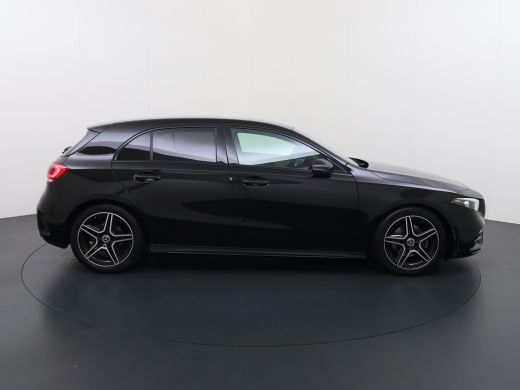 Mercedes-Benz A-Klasse 180 AMG line | Night Sfeer ActivLease financial lease