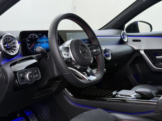 Mercedes-Benz A-Klasse 180 AMG line | Night Sfeer ActivLease financial lease