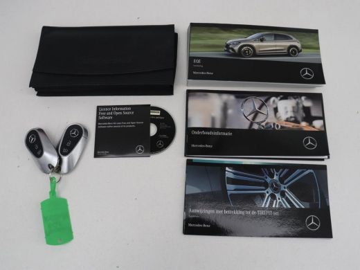 Mercedes-Benz EQE | SOH 97.1% | Panoramadak | Trekhaak | Head up | 360 camera | Adaptive cruise | Stoelkoeling | Me... ActivLease financial lease