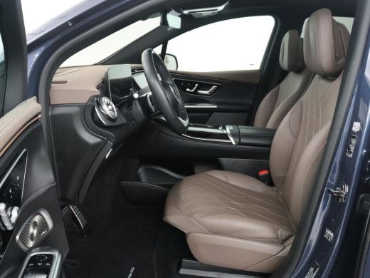 Mercedes-Benz EQE | SOH 97.1% | Panoramadak | Trekhaak | Head up | 360 camera | Adaptive cruise | Stoelkoeling | Me... ActivLease financial lease