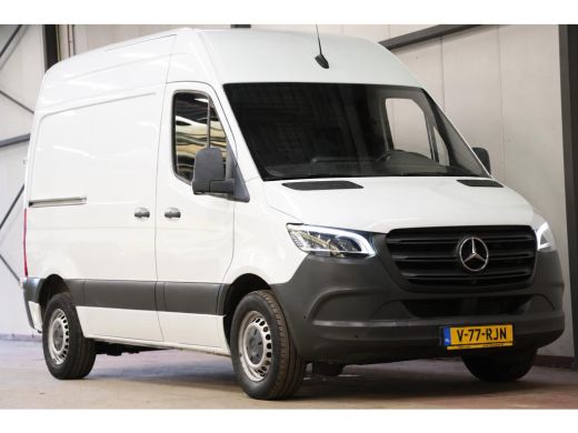 Mercedes-Benz Sprinter 314 2.2 CDI L1H2 AUTOMAAT LED NAVI ActivLease financial lease