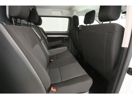 Opel Vivaro Citro&euml;n Jumpy 2.0 BlueHDI 145PK L3H1 | DC | 6 Zits |  Airco | Cruise | Trekhaak | Carplay | Navi ActivLease financial lease